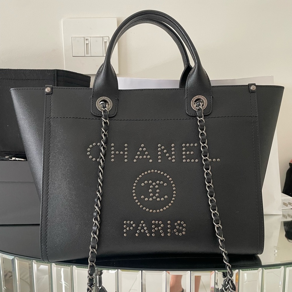 Chanel Deauville small size
